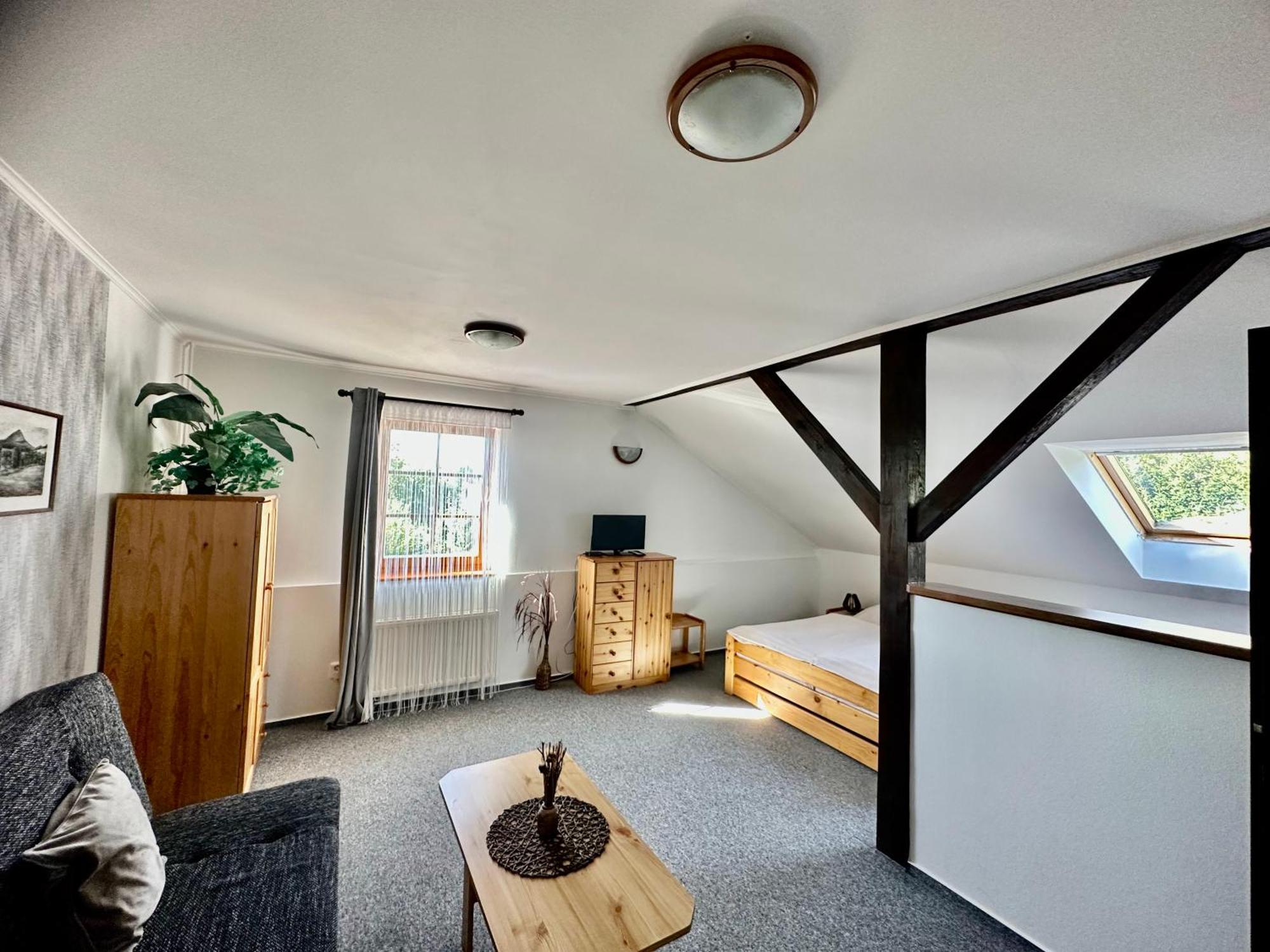 Pod Klicem Hotel Svor Luaran gambar